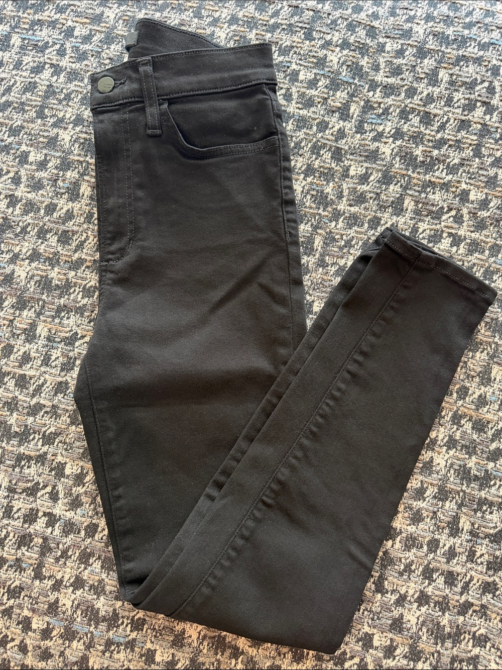 Joe's Jeans Black High Rise Skinny ankle